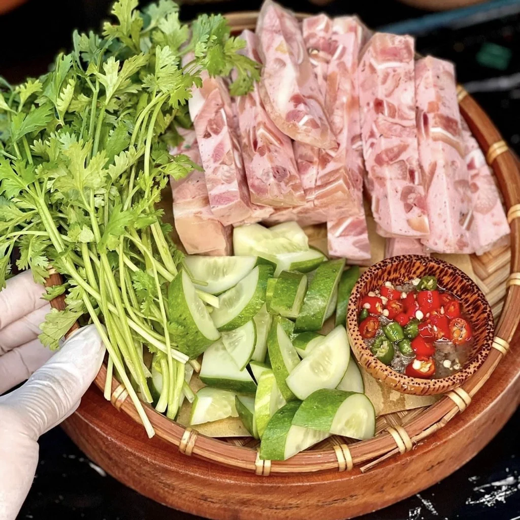 Giò Lụa Gân Heo - Món Ngon Và Cách Chế Biến