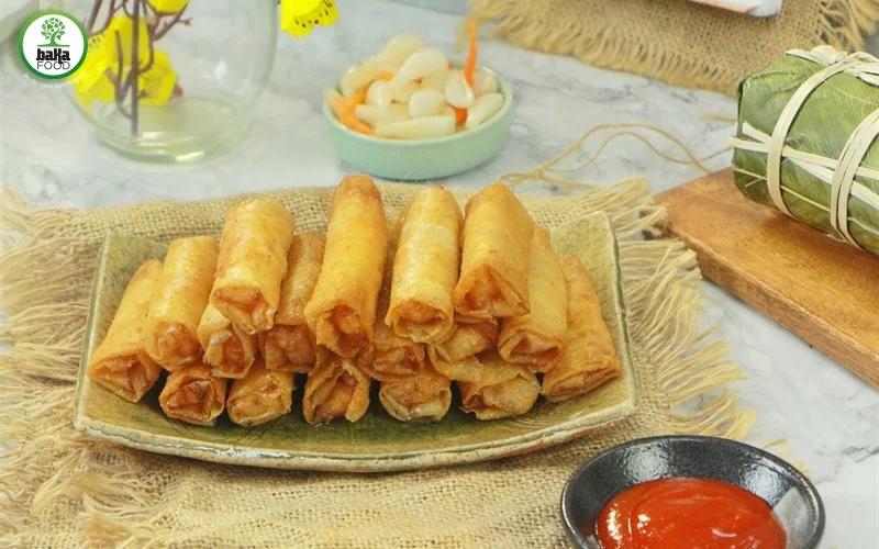 Hướng Dẫn Cách Làm Chả Giò Miền Nam Ăn Một Lần Là Ghiền 10 Thành phẩm là những cuốn chả giò miền Nam vàng đều, giòn và không bị đen