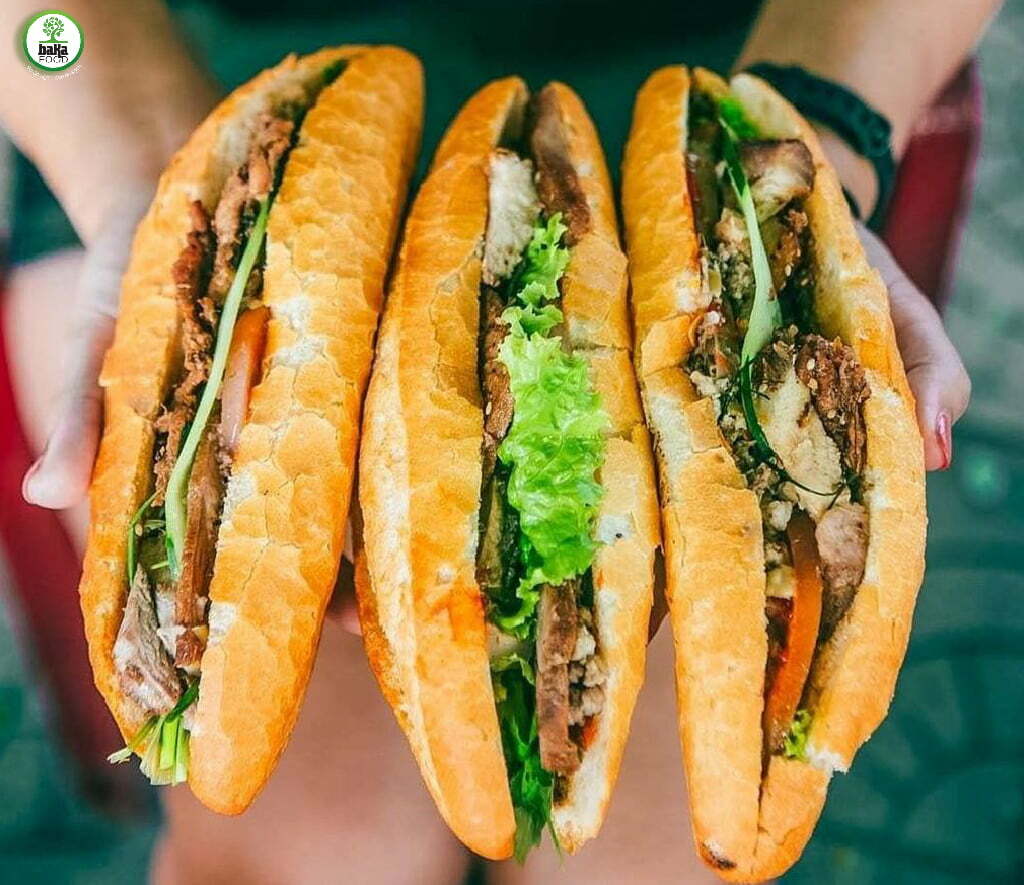 Bánh mì chả bò là món ăn sáng đơn giản và ngon