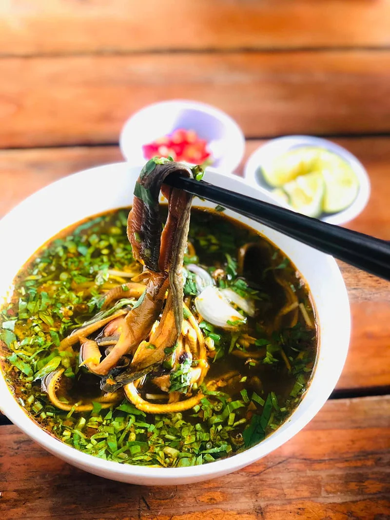 MIẾN LƯƠN XỨ NGHỆ - ĐẶC SẢN KHÔNG THỂ BỎ QUA 5 mien luon nuoc bakafood
