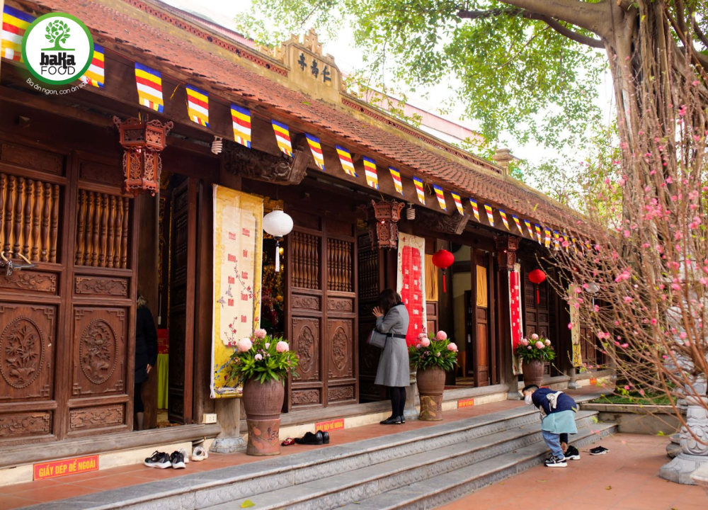 Đi chùa vào đầu năm mới chính là một nét đẹp trong văn hóa người Việt 