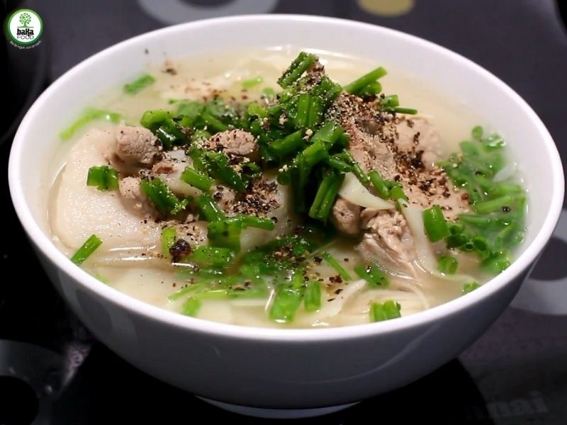 Canh măng chua là món canh được rất nhiều người yêu thích