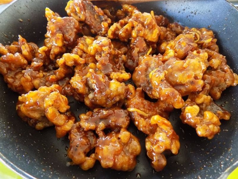 Cách Làm Thịt Heo Chiên Giòn Sốt Chua Ngọt