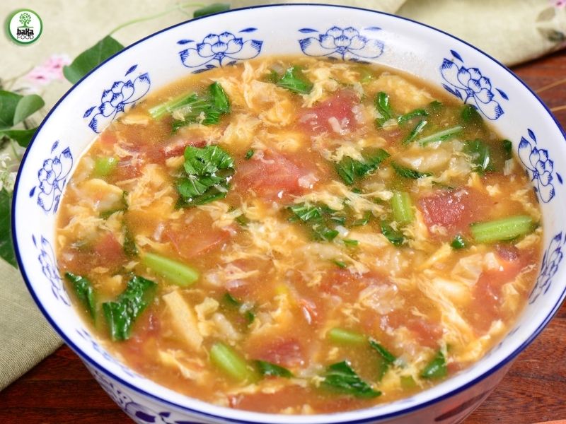 Các Món Ngon Làm Từ Thịt Heo Xay 8 Canh trứng cà chua thịt bằm là một trong các món canh hấp dẫn được nhiều người yêu thích