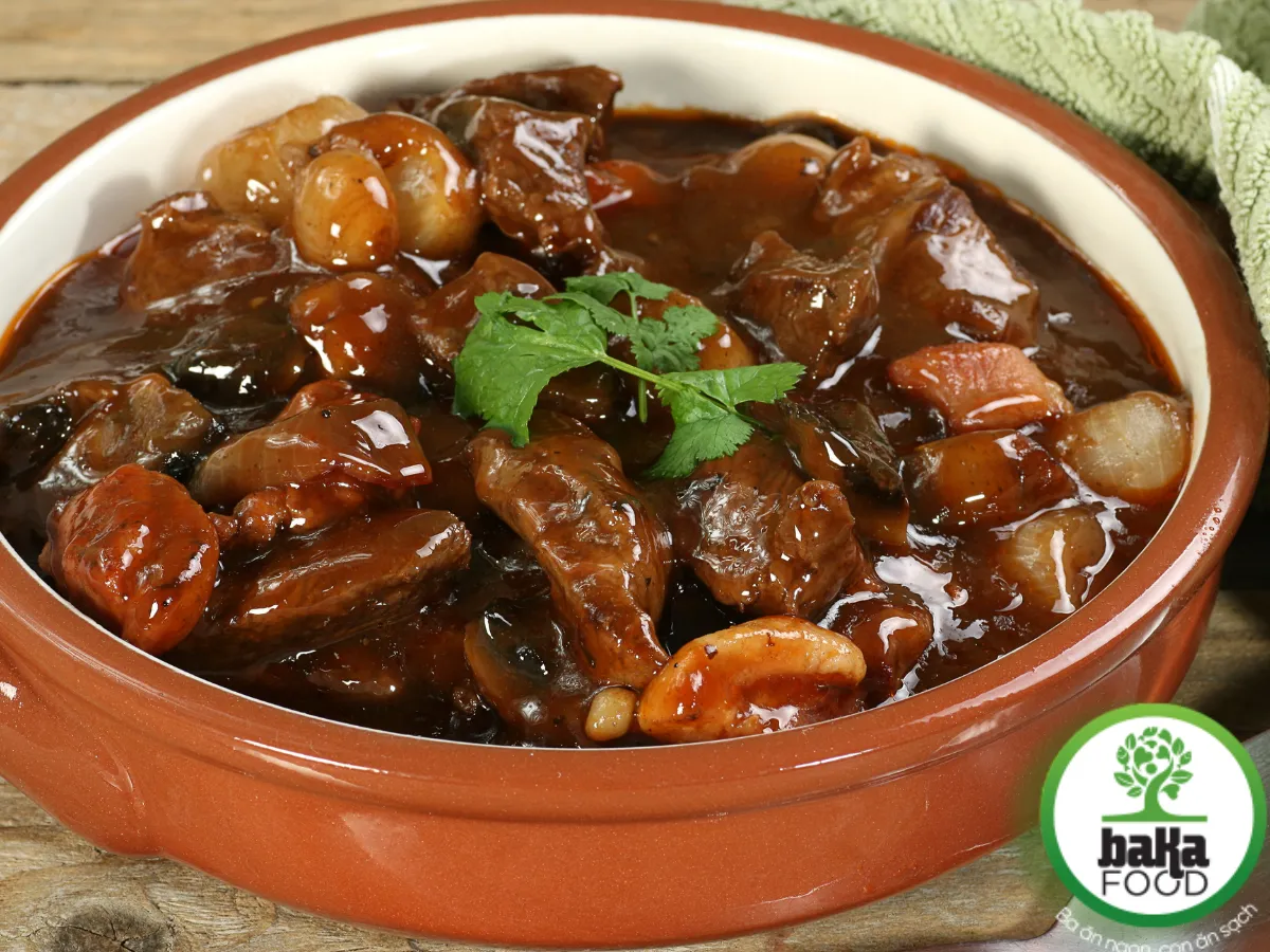 Top 5 Các Món Âu Từ Thịt Heo Cho Thực Đơn Của Bạn 10 Thịt heo hầm kiểu Pháp – Pork Bourguignon sang trọng và giàu hương vị