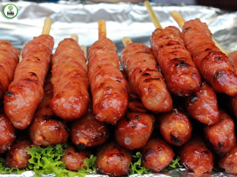 Các Món Ngon Làm Từ Thịt Heo Xay 11 Nem nướng là một trong các món ngon từ thịt heo xay mà bạn nên thử một lần trong đời