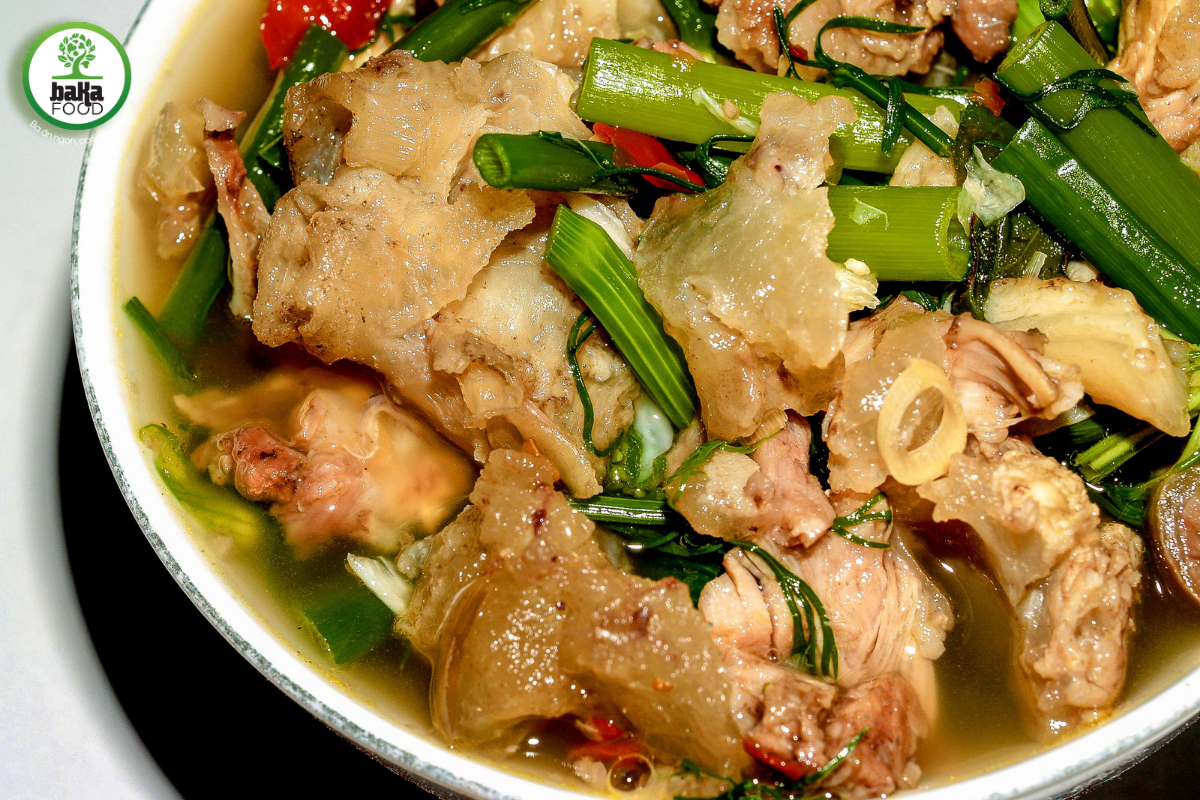 Các món canh từ thịt heo thơm ngon, thanh ngọt 9 Các món canh từ thịt heo thơm ngon, thanh ngọt