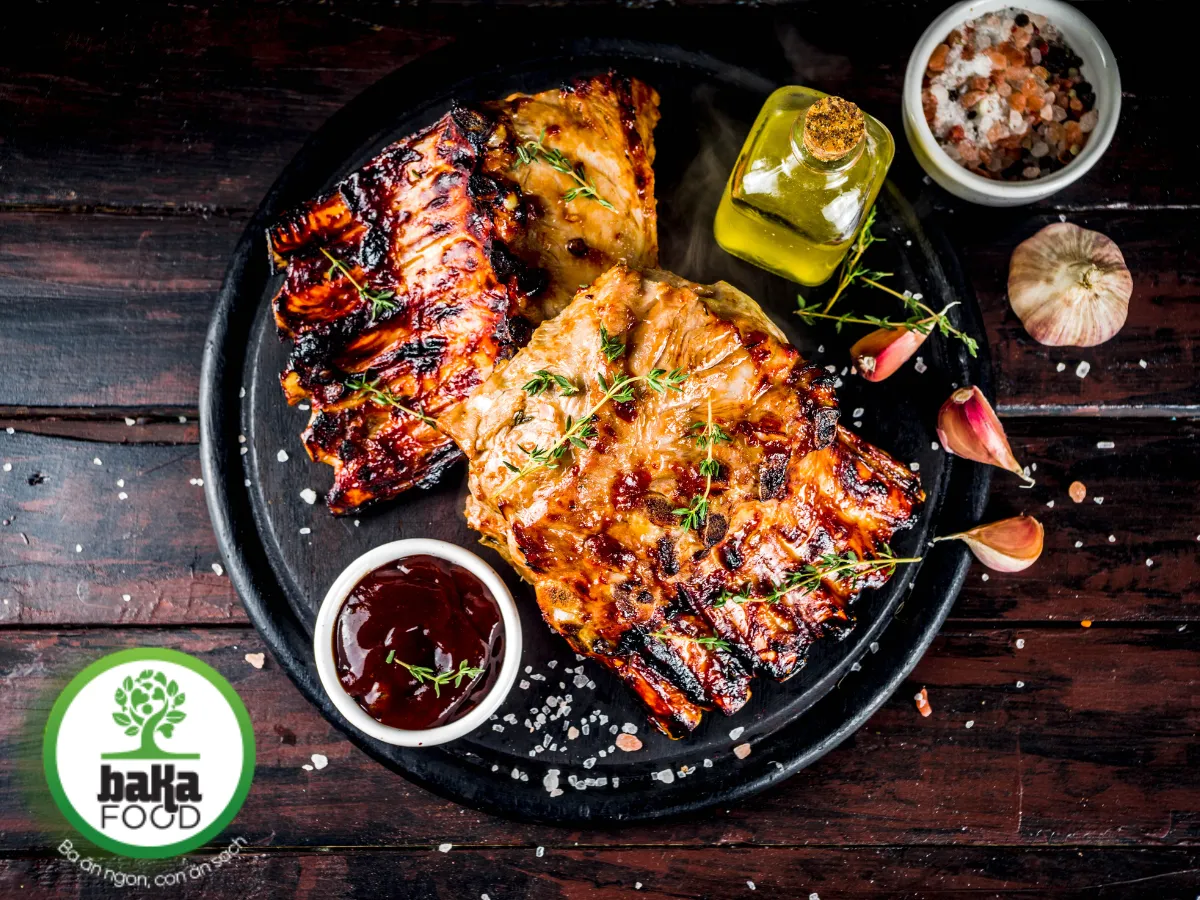Top 5 Các Món Âu Từ Thịt Heo Cho Thực Đơn Của Bạn 9 Sườn heo nướng kiểu BBQ Mỹ – Vị cay ngọt quyến rũ