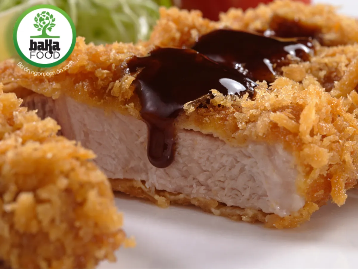 Không nên chiên ở lửa quá to, dễ khiến lớp ngoài cháy trong khi thịt bên trong chưa chín.