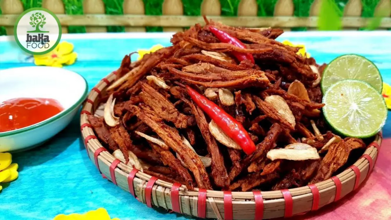 Làm tỏi phi và hoàn thiện món ăn