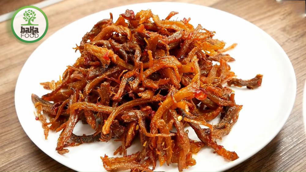 Khô heo là một trong những món ăn vặt dễ ăn, thơm ngon và được nhiều người yêu thích