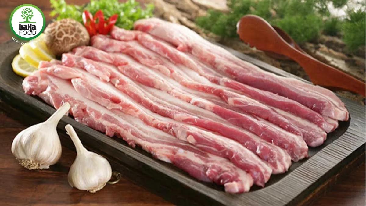 Ưu tiên thịt vai hoặc thịt ba chỉ