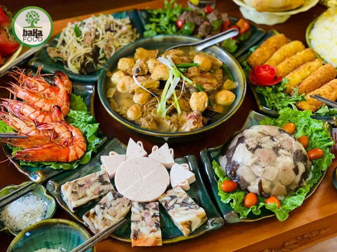 Ẩm thực mâm cỗ Việt Nam phản ánh rõ đặc trưng vùng miền