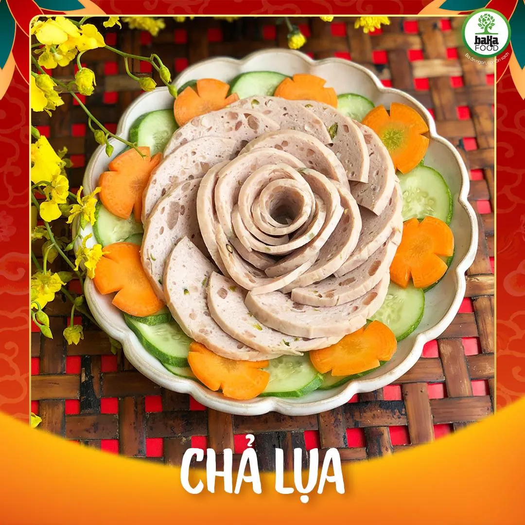 Giò lụa sạch từ Bakafood tạo nên sự chỉn chu và trọn vẹn cho ngày giỗ