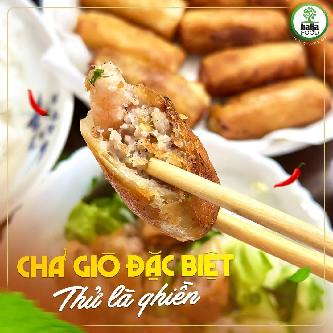 Chả giò tôm thịt giòn tan là món ăn không thể thiếu trên mâm cỗ giỗ