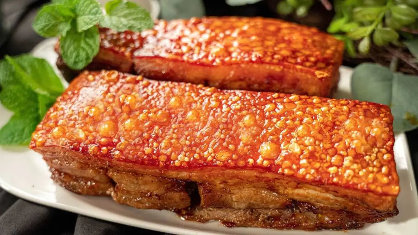 Cách Làm Thịt Heo Nướng Lu Thơm Ngon Và Giòn Rụm