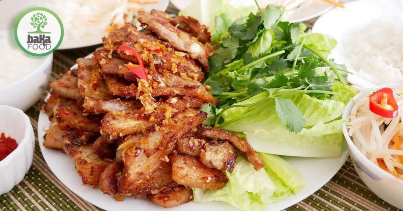 Làm đúng từ đầu giúp miếng thịt giòn bì, mềm ruột và lên mẻ nào cũng ổn định.